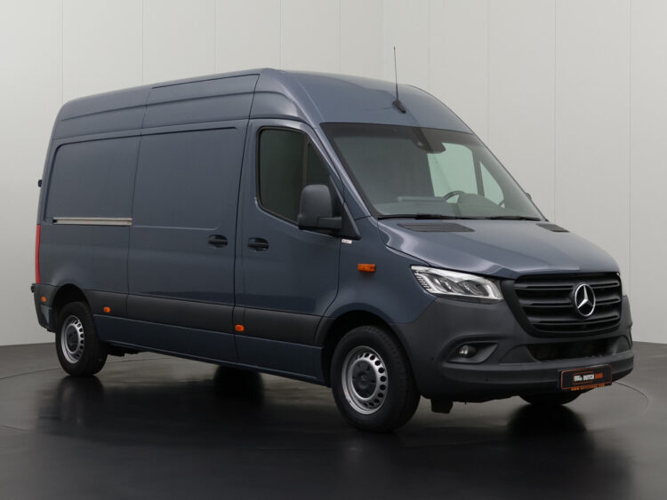 Mercedes-Benz Sprinter - 2024