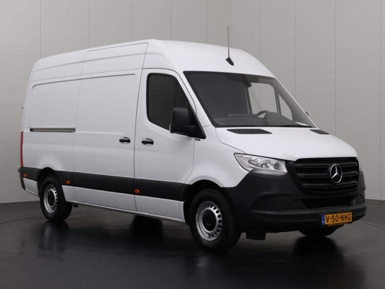 Mercedes-Benz Sprinter - 2023