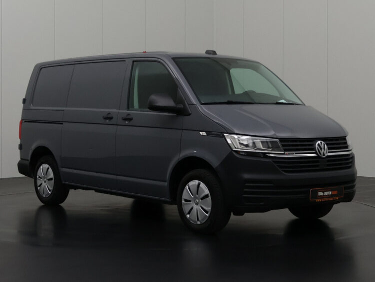 Volkswagen Transporter - 2022