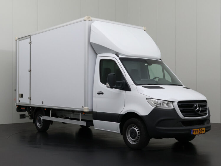 Mercedes-Benz Sprinter - 2024